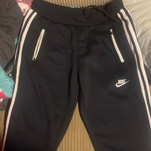 Brand new never worn. However there aren’t any tags on them